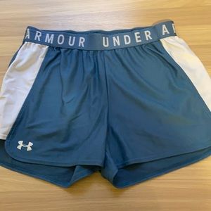 Under Armour - M athletic shorts